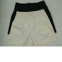 Set of 2 Women's black and white shorts 