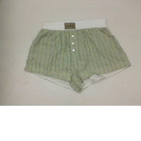 Women's cream colored shorts 