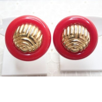 Red souvenir  earrings with a pattern