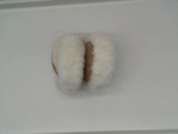 White children's earmuffs 