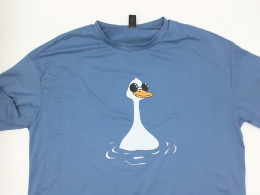 Women's purple round neck short sleeve t-shirt with duck pattern 