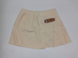 Cream colored short skirt Cream colored short skirt