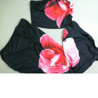 Set black top with flower + skirt Set black top with flower + skirt