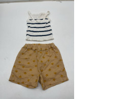Kid's suit: t-shirt and shorts
