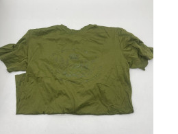 Women's green t-shirt