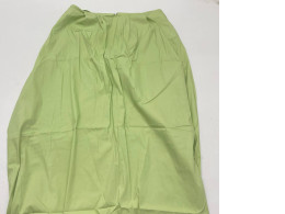 Women's long green skirt Women's long green skirt