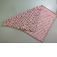 Pink soft bath mat