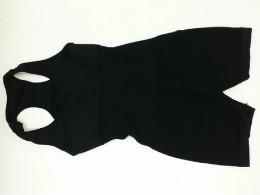 Black women's workout clothes 