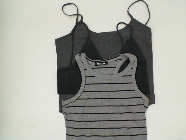 Set of 3 Women's gray tank top Set of 3 Women's gray tank top