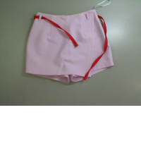 Skirt shorts with red belt