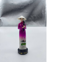 Souvenir figuire woman