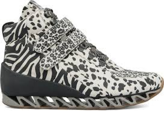 CAMPER TOGETHER X BERNHARD WILLHELM HIMALAYAN SNOW LEOPARD Size 40-43 CAMPER TOGETHER X BERNHARD WILLHELM HIMALAYAN SNOW LEOPARD Size 40-43