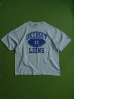 Grey DETROITT t-shirt