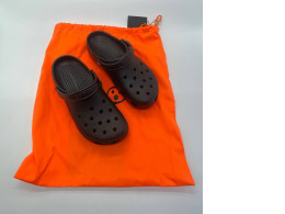 Black crocs with bag Black crocs with bag