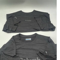 Set of 2 columbia t-shirts
