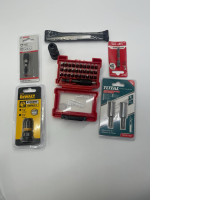 Set of tool attachments