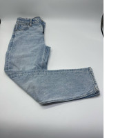 Women's light blue jeans