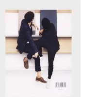 KISSING | THE OFFICIAL PHOTOBOOK OF KRIST-SINGTO 