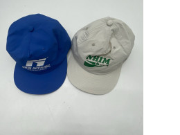 Set of 2 caps