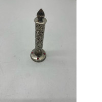 Stainless kendle figuire