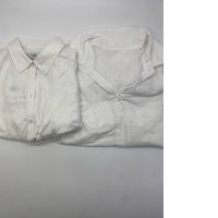 Set of 2 Women's white long-sleeved shirt Set of 2 Women's white long-sleeved shirt