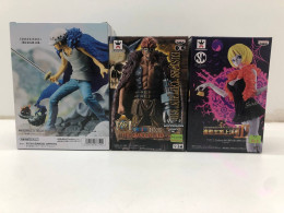 BIG SALE! Set of 3 Japanese figures 