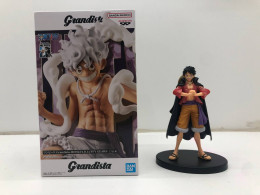 Set of 2 Japanese figures Luffy and Joyboy Set of 2 Japanese figures Luffy and Joyboy