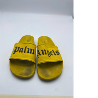 Men's yellow sandals with black pattern Men's yellow sandals with black pattern