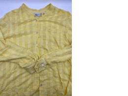 Women's yellow long-sleeved shirt 