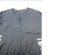 Black V-neck long dress 