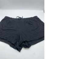 Men's black shorts 