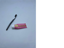 Morning set: toothpaste and toothbrush
