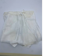 Women's white shorts Women's white shorts