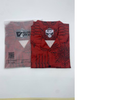 Set of 2 Men's red short-sleeved shirt with black pattern 