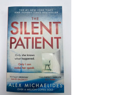 Book THE SILENT PATIENT Book THE SILENT PATIENT
