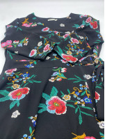 Women's long sleeve V-neck black floral pattern long dress 