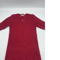 Red short-sleeved round neck t-shirt 