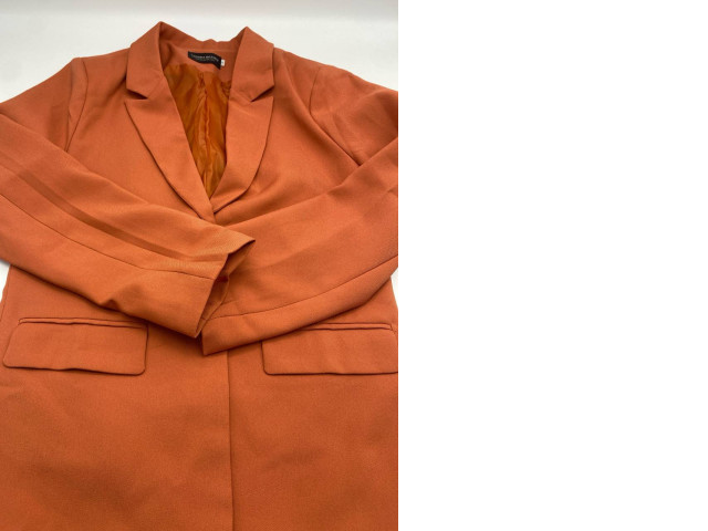 Women's orange suit Women's orange suit