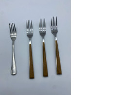 Set of 4 Stainless steel eating fork Set of 4 Stainless steel eating fork