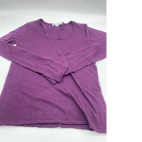 Navy blue long-sleeved round neck shirt 