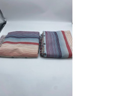 Set of 2 6-foot bed sheet with floral pattern Set of 2 6-foot bed sheet with floral pattern