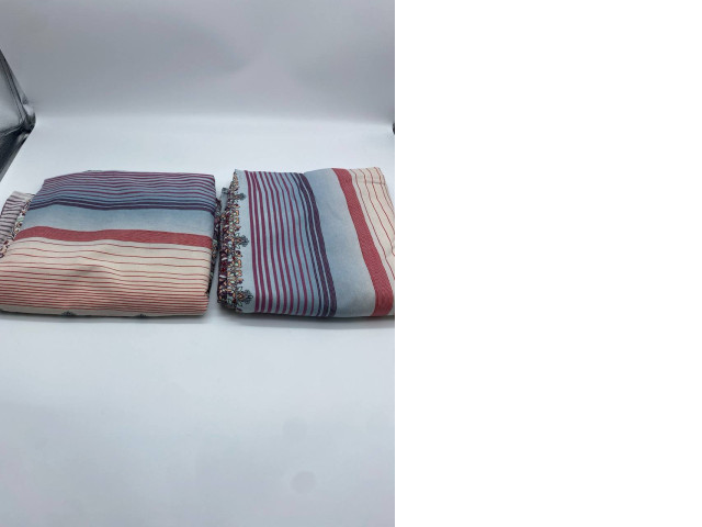 Set of 2 6-foot bed sheet with floral pattern Set of 2 6-foot bed sheet with floral pattern