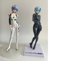 Set of 2 Japanese figures "Rei" Set of 2 Japanese figures "Rei"