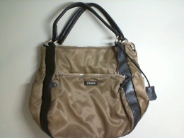 Ysaccs bag. dark green