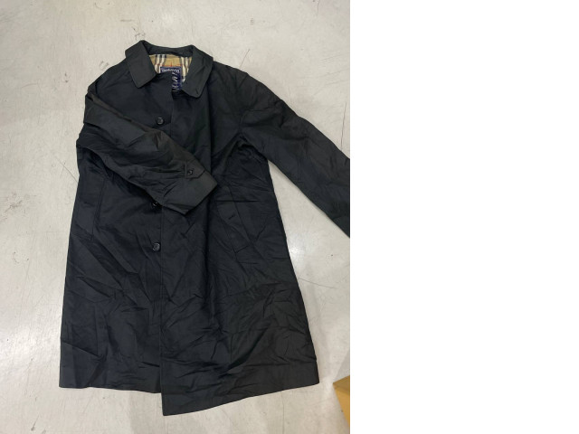 SECONDHAND black men's cloak SECONDHAND black men's cloak