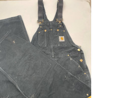 SECONDHAND charhatt denim overalls SECONDHAND charhatt denim overalls