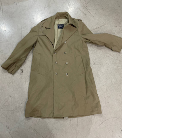 SECONDHAND men's green cloak SECONDHAND men's green cloak