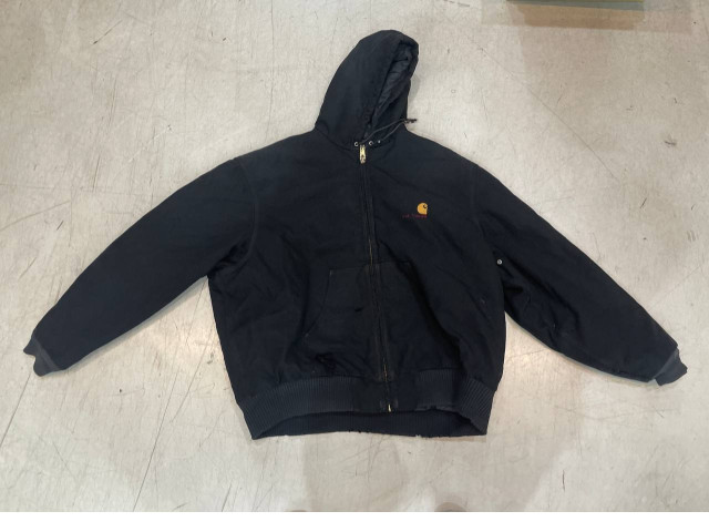 SECONDHAND Men's black hooded jacket SECONDHAND Men's black hooded jacket