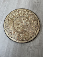 Metal plate with a pattern