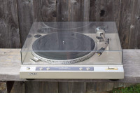 Sony Turntable – Model: PS-X30